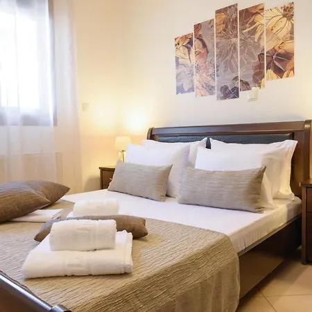 Ifestos Apartment *